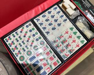 Mahjong set