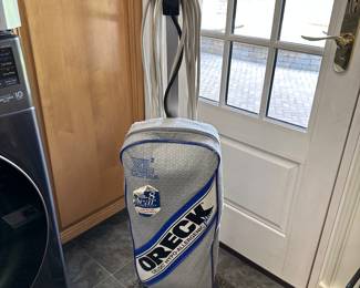 Oreck vacuum cleaner