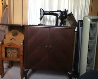 Singer Sewing Machine