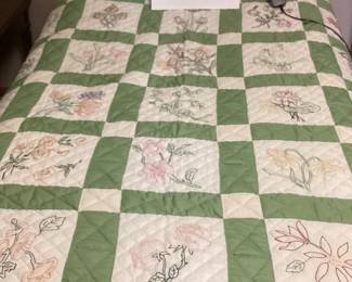 Easy Rise Electric Twin Bed - Vintage Quilt