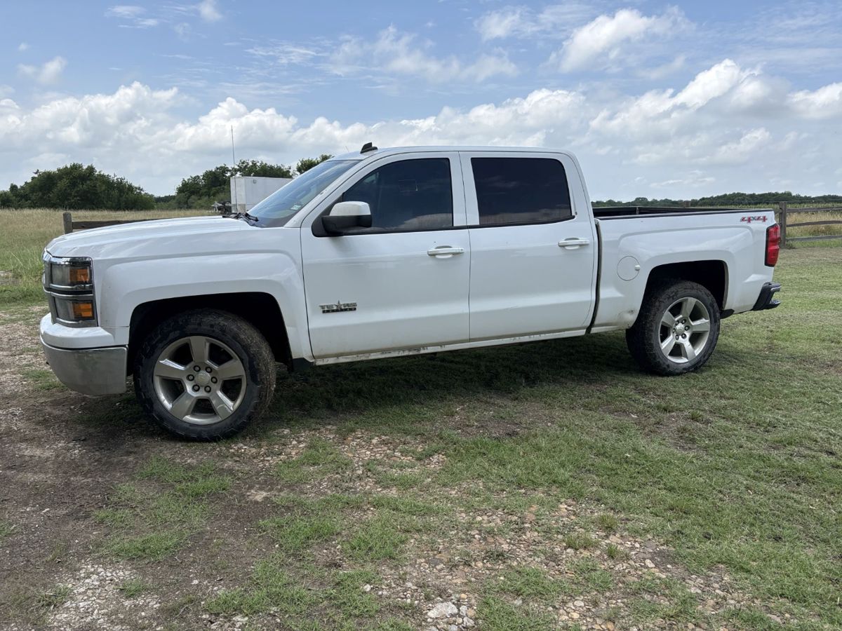 Lot 144- 2014 Chevy Silverado Texas Edition 4X4