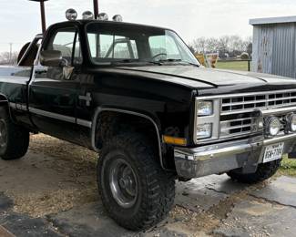 Lot 147 - 1985 K10 Chevy Silverado