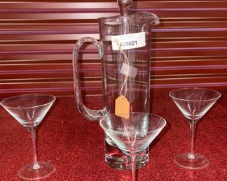 Lot 11- Crystal Glass Martini Bar Set