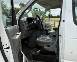 Lot 146- 2009 Ford E350 Van