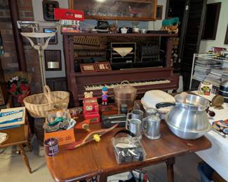 piano, antiques