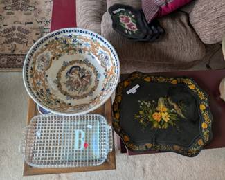 trays and bowls
