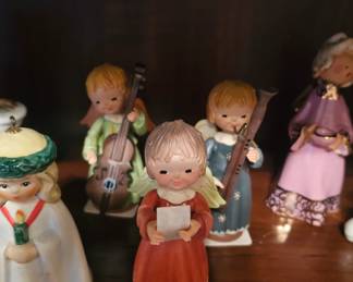 Anri Ferrandiz Angel choir