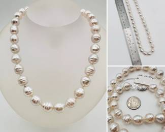 Baroque pearl necklace with 14k white gold clasp