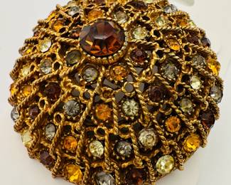Closeup of the Art brooch