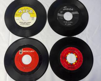 Vintage 45s from Arthur Conley, Spanky And Our Gang, The 3rd Degrees, and The Everly Brothers