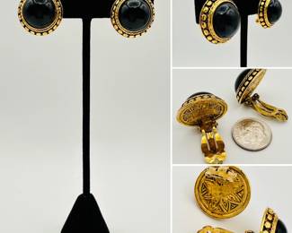 Vintage Ben-Amun black and gold round clip earrings