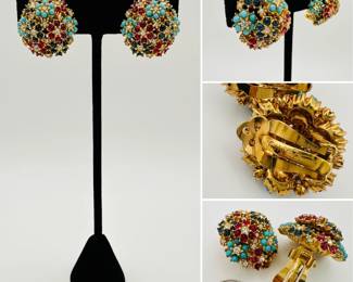 Vintage Ciner clip earrings