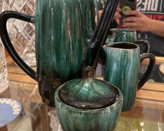 BMP Canadian pottery