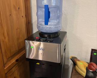 Brio home water dispenser