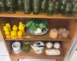 Awesome vintage yellow kitchen set