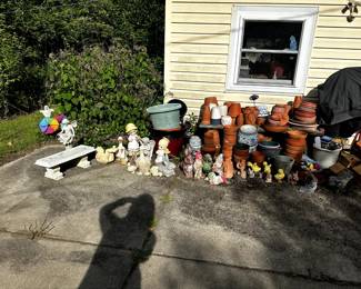 CLAY CERAMIC POTS GARDEN DECOR