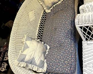 FURNITURE WICKER SOFA WHITE