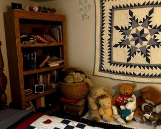 QUILT SHELF