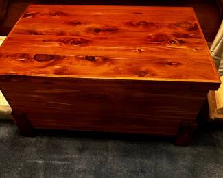 FURNITURE CEDAR CHEST