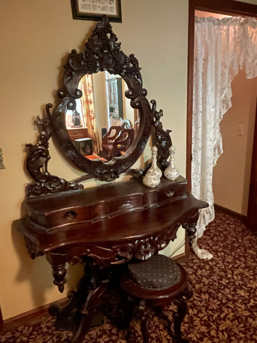 Antique Victorian Vanity Dressing Table with Stool
