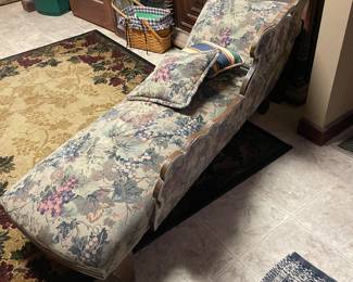 Antique Fainting Sofa/Couch