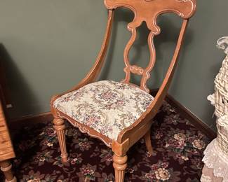 Antique Victorian Carved Wood Chair