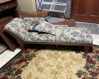 Antique Fainting Sofa/Couch