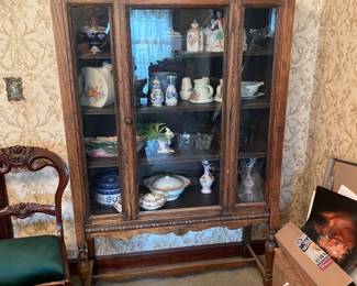 Antique Single Door Display Hutch Curio Wood China Cabinet