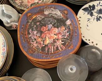 Bradford Exchange Renee McGinnis Collection of Plates