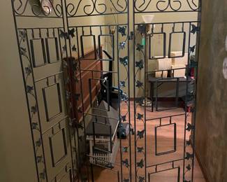 3 Panel Metal Room Divider
