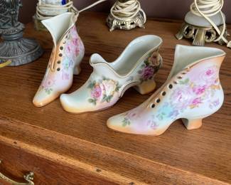 R S Porcelain Vintage Ladies Victorian Boot Shoe Roses Hand Painted Gold Accents