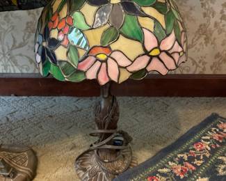 Vintage Floral Flower Pink Stained Tiffany Style Lamp Shade