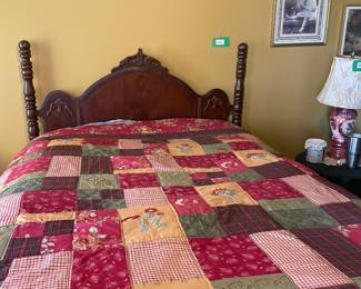 Antique Full Size Solid Traditional Poster Cannonball Bed