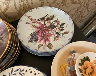 Bradford Exchange "Sitting Softly" Floral Fancies Collection by Cyndy Callog 