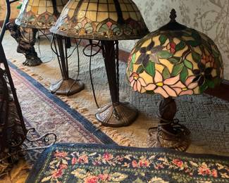 Vintage Tiffany Style-Stained Glass Lamp Shade Table Lamps