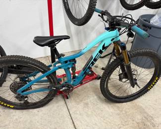 Trex fuel ex mountain bike