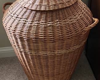 17 Wicker Basket