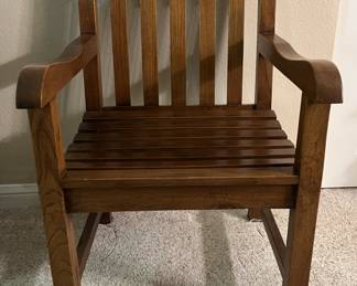 11 Wood Shaker Style Chair