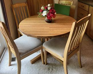 7 Wood Table, Chairs, Leaves, Protectors