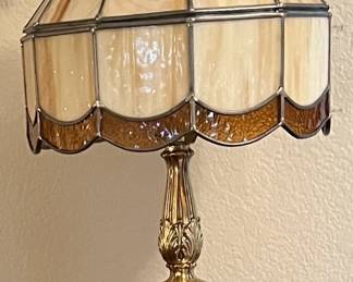 13 Tiffany Style Lamp