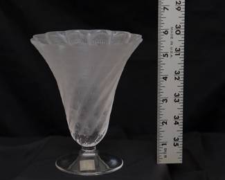 A signed Lalique France 'Lucie' crystal vase
