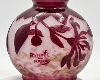 Another view of the petite antique cameo art glass Art Deco era vase by André Delatte, Nancy, France