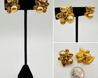 Bijoux Givenchy vintage signed brown topaz crystal and satin faux pearl gold tone clip on earrings