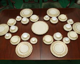 Spode Copeland's China service for six in fine ivory cream color bone china with gilt scrollwork edges 