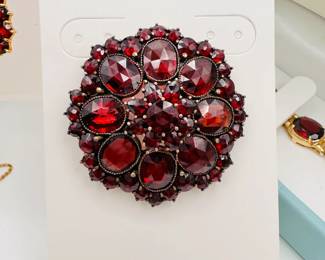 An antique rose cut garnet brooch
