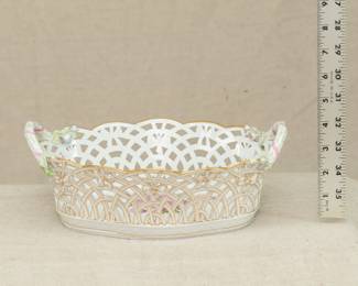 Superb signed antique KPM German openwork basket made of hand painted, partly gilded porcelain