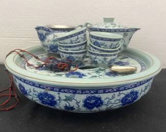 Green Tea Tea Set With Warming Tray Elephant Necklace