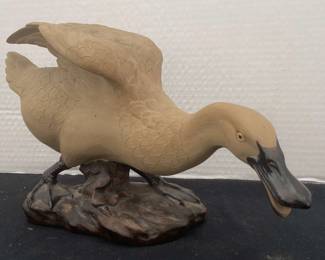 Vintage 1970s Chinese Shiwan Ceramic Duck Pottery Figurine