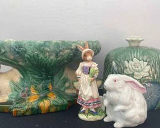 Vintage Majolica Style Pedestal Bowl Fitz And Foyd Salt Shaker And Porcelain Rabbit