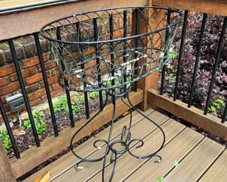 Iron Planter